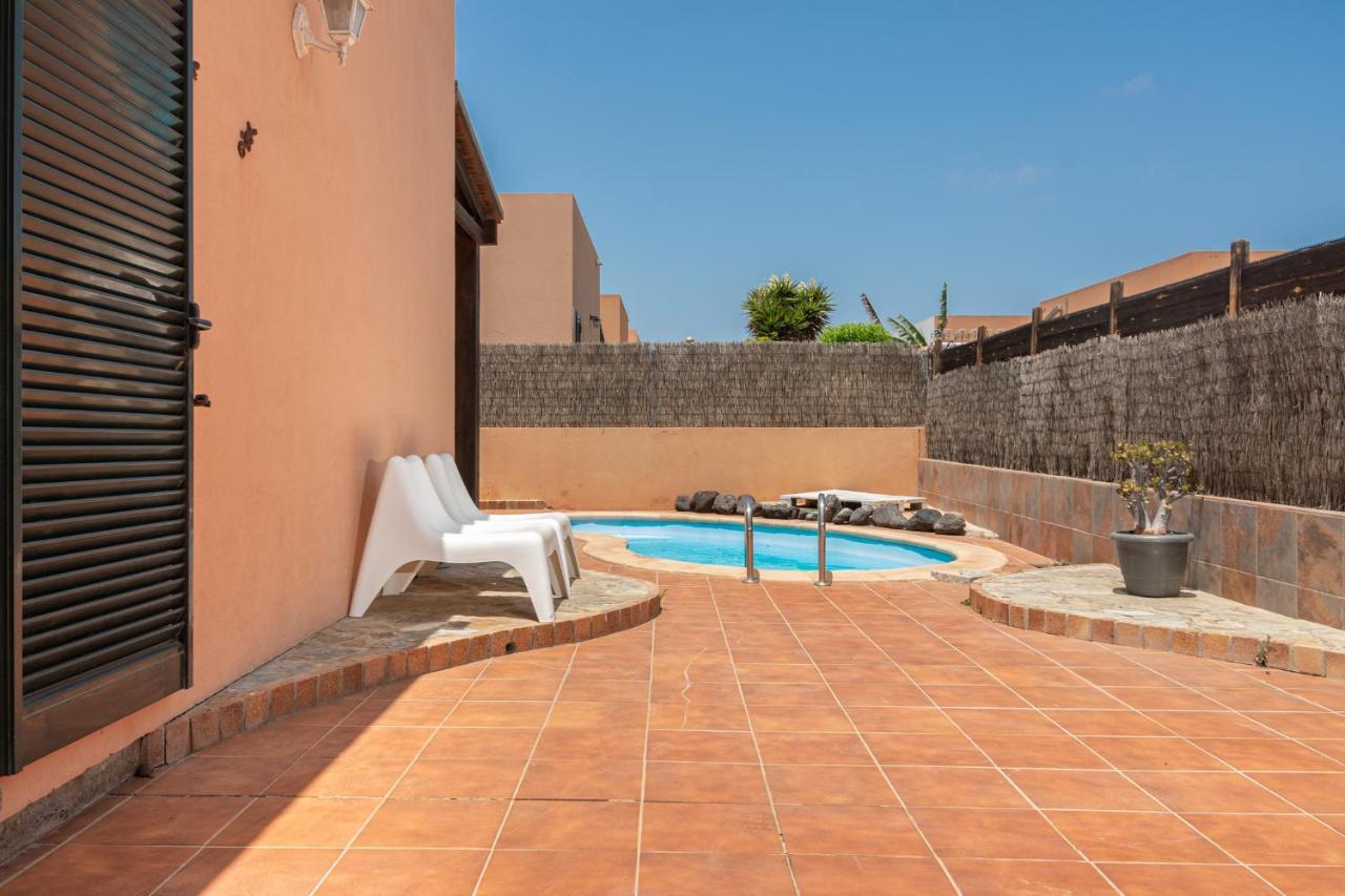 Lovely 2-Bed Villa In Corralejo Fuerteventura Eksteriør billede